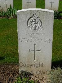 London Cemetery And Extension Longueval - Lee, William James