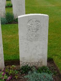 London Cemetery And Extension Longueval - Lillie, James