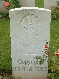 London Cemetery And Extension Longueval - Llndsay, James