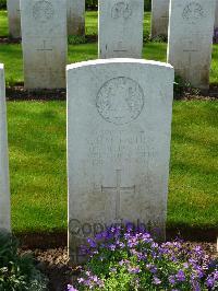London Cemetery And Extension Longueval - MacEachen, Norman