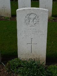 London Cemetery And Extension Longueval - McIntosh, Andrew Munro