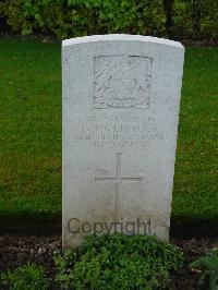 London Cemetery And Extension Longueval - McLintock, George