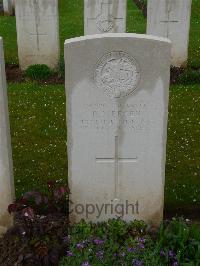 London Cemetery And Extension Longueval - Mercer, Richard