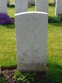 London Cemetery And Extension Longueval - Mitchell, Ronald Miles