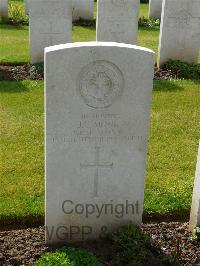 London Cemetery And Extension Longueval - Monk, John Charles
