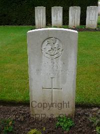 London Cemetery And Extension Longueval - Moss, William