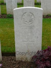 London Cemetery And Extension Longueval - Pearce, Frank