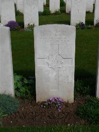 London Cemetery And Extension Longueval - Phillips, Joseph