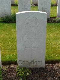 London Cemetery And Extension Longueval - Phillips, Richard Charles