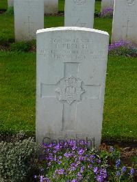 London Cemetery And Extension Longueval - Restell, Frank