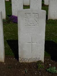 London Cemetery And Extension Longueval - Roach, George