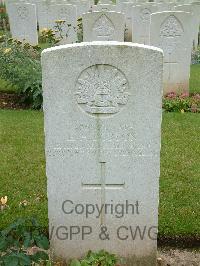 London Cemetery And Extension Longueval - Robson, Ernest Harold
