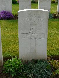 London Cemetery And Extension Longueval - Simpson, Walter