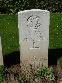 London Cemetery And Extension Longueval - Sisman, Anthony Roy