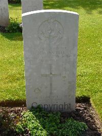 London Cemetery And Extension Longueval - Smith, Percy William