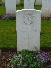 London Cemetery And Extension Longueval - Sutcliffe, Harry