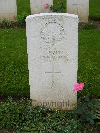 London Cemetery And Extension Longueval - Seguin, Alexander