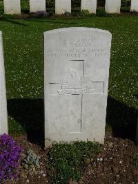 London Cemetery And Extension Longueval - Tatton, Thomas