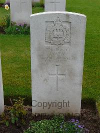 London Cemetery And Extension Longueval - Webb, Arthur