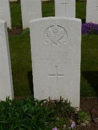 London Cemetery And Extension Longueval - Welsh, James Richard