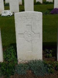 London Cemetery And Extension Longueval - Wemyss, Norman Douglas