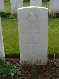 London Cemetery And Extension Longueval - Whittell, Joseph Harold