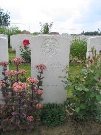Dochy Farm New British Cemetery - Allen, W L