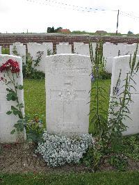 Dochy Farm New British Cemetery - Ashman, H