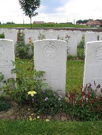 Dochy Farm New British Cemetery - Windle, C