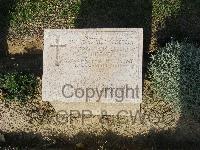 Twelve Tree Copse Cemetery - Beever, B