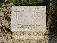 Twelve Tree Copse Cemetery - Creswell, Robert Edward