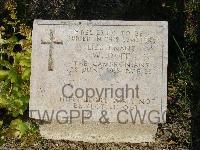 Twelve Tree Copse Cemetery - Duff, William