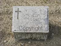 Twelve Tree Copse Cemetery - Elwin, A