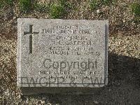Twelve Tree Copse Cemetery - Gardom, John Charles