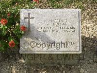 Twelve Tree Copse Cemetery - Green, W