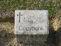 Twelve Tree Copse Cemetery - Grogan, James Colin