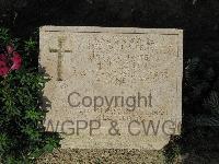 Twelve Tree Copse Cemetery - Hughes, H