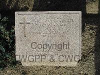 Twelve Tree Copse Cemetery - Junk, R