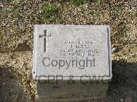 Twelve Tree Copse Cemetery - Moss, J
