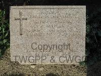 Twelve Tree Copse Cemetery - Myhill, Robert