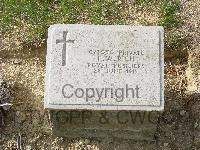 Twelve Tree Copse Cemetery - Rich, F W