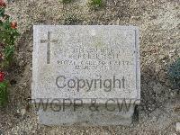 Twelve Tree Copse Cemetery - Robertson, R