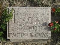 Twelve Tree Copse Cemetery - Rooney, Bruno Martin