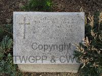 Twelve Tree Copse Cemetery - Saunders, F G K