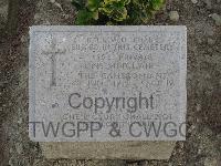 Twelve Tree Copse Cemetery - Sinclair, Neil