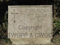 Twelve Tree Copse Cemetery - Struthers, H J
