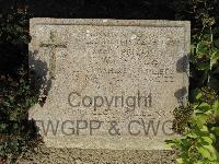 Twelve Tree Copse Cemetery - Thomas, C W
