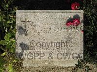 Twelve Tree Copse Cemetery - Voyce, Henry Eugene