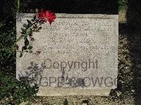 Twelve Tree Copse Cemetery - Warren, Reginald Douglas
