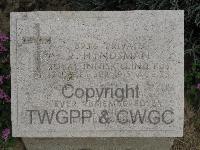 Lancashire Landing Cemetery - Hyndsman, R